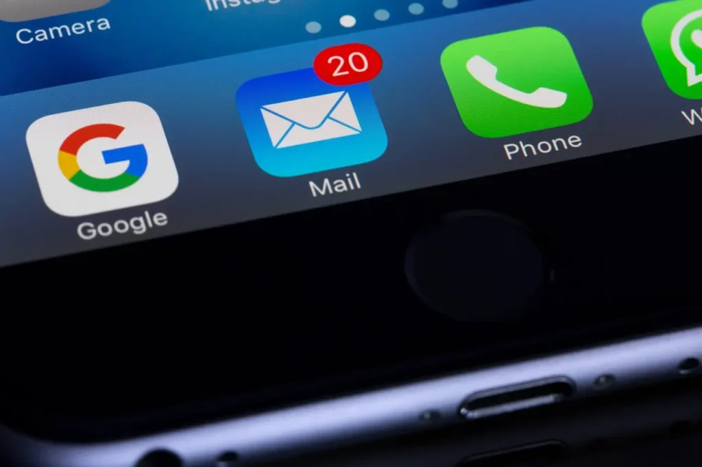 Automated email marketing campaign dashboard tailored for realtors