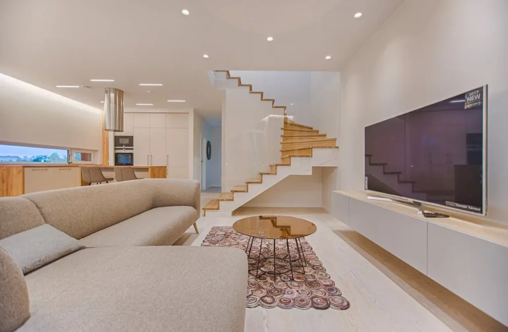 3D virtual tour of a luxury home.