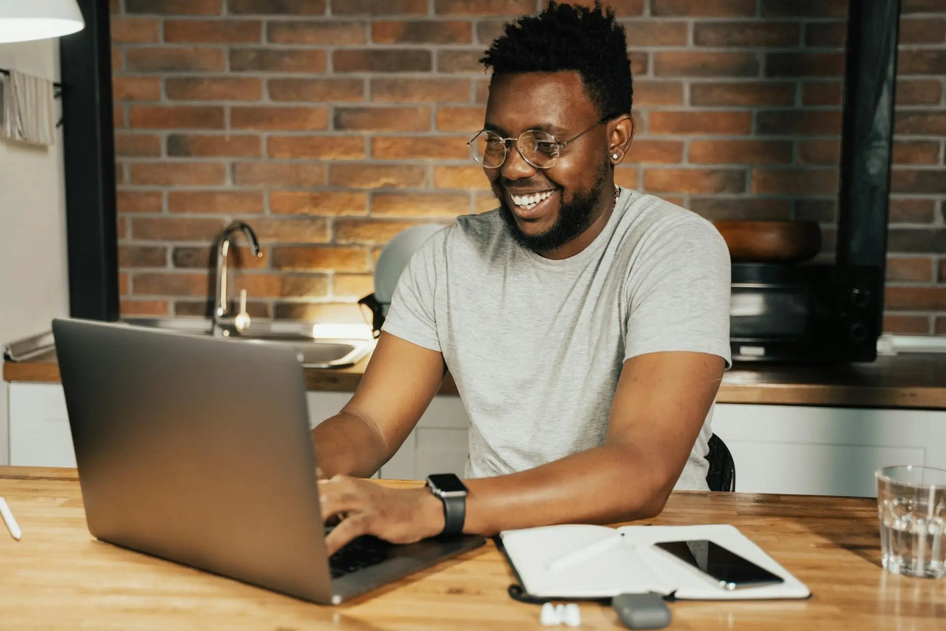 A real estate agent comparing analytics for social ads and Google Ads