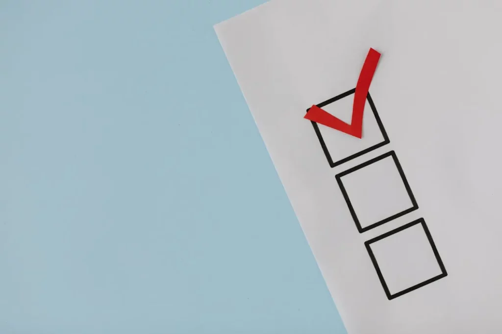 poll asking followers their home-buying preferences.