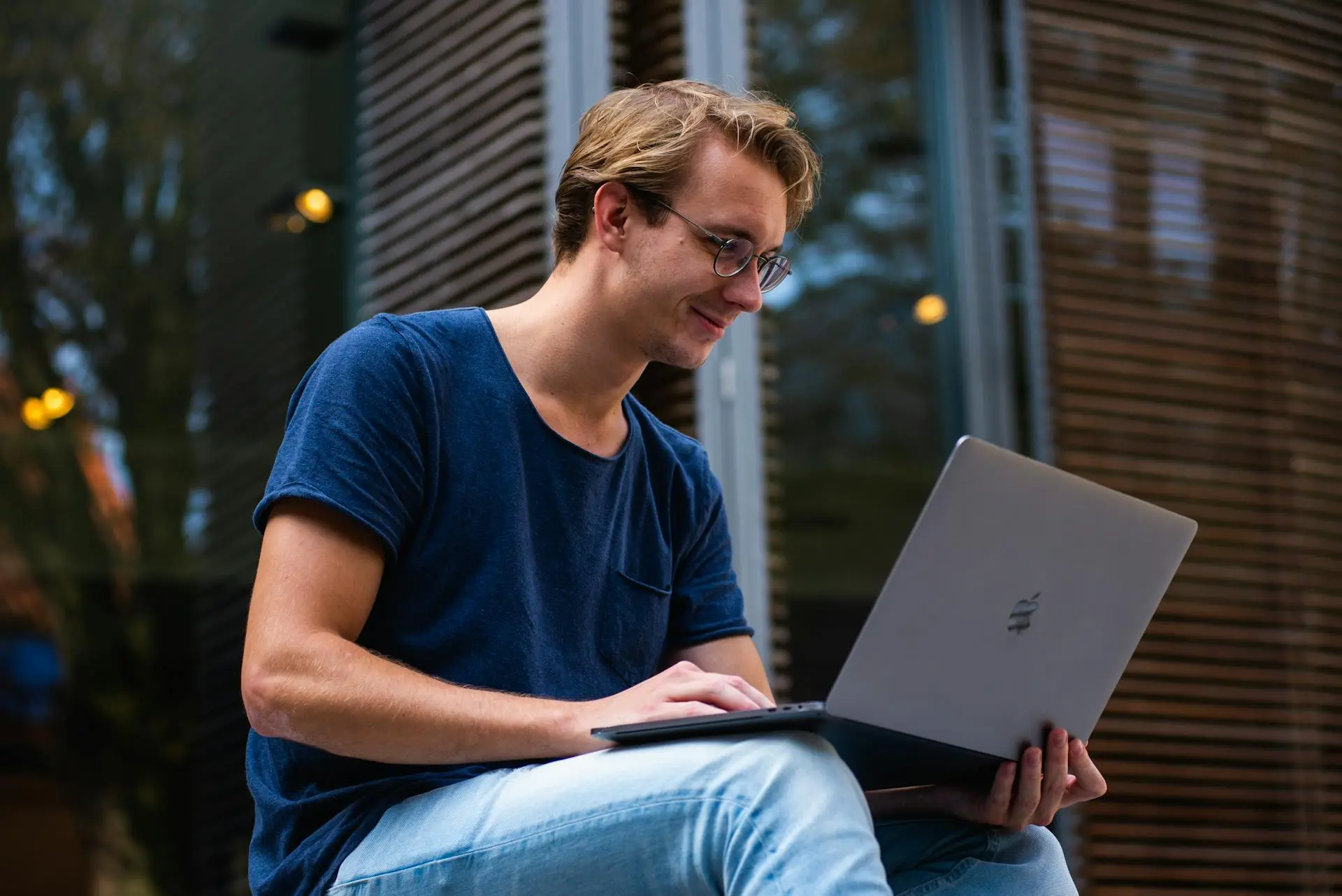 Don’t let the season fly by—capture leads with smart summer focused strategies.