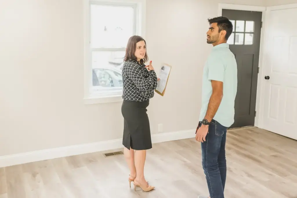 Small touches like snacks and soft music can encourage buyers to stay longer.