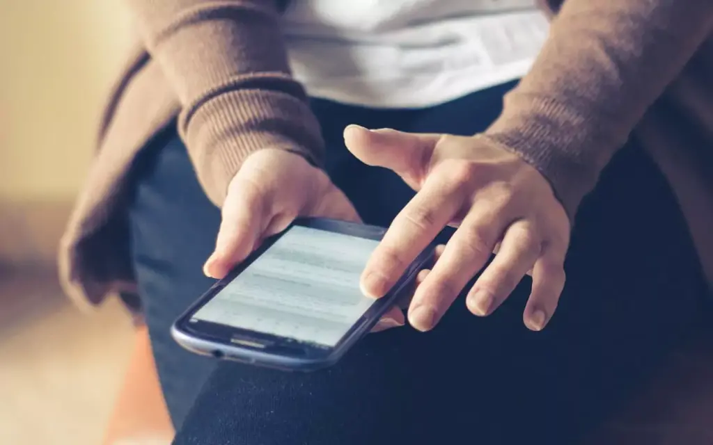 Don’t leave leads guessing—show them where to click next.