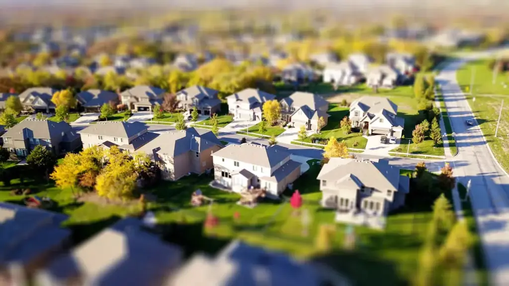 The right neighborhood can make or break your farming success.