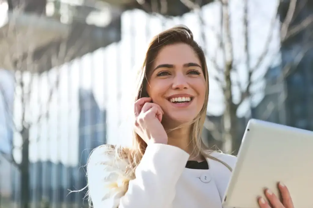 Use tech tools to turn visitors into real leads.