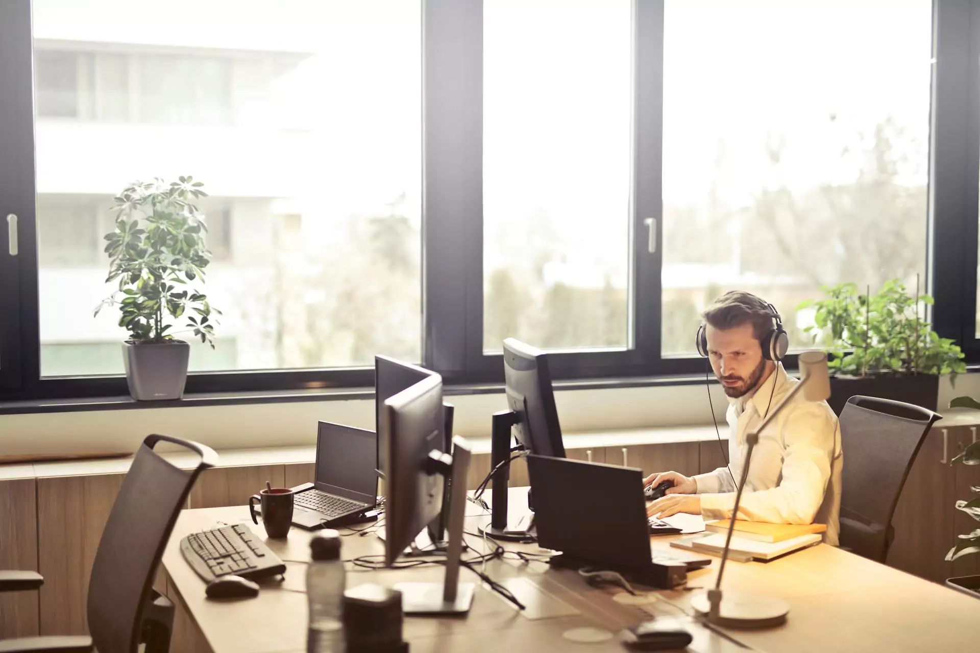Discover which tactics are actually working to bring in serious buyers and sellers this year.