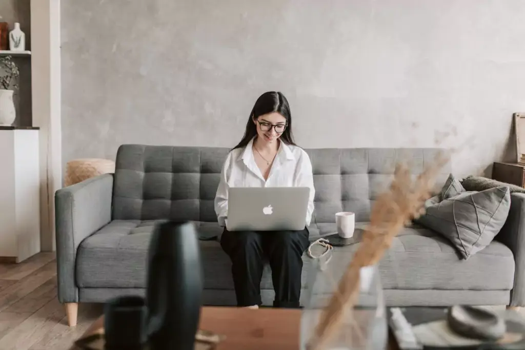 Use CRM insights to prioritize your time and follow up smarter.