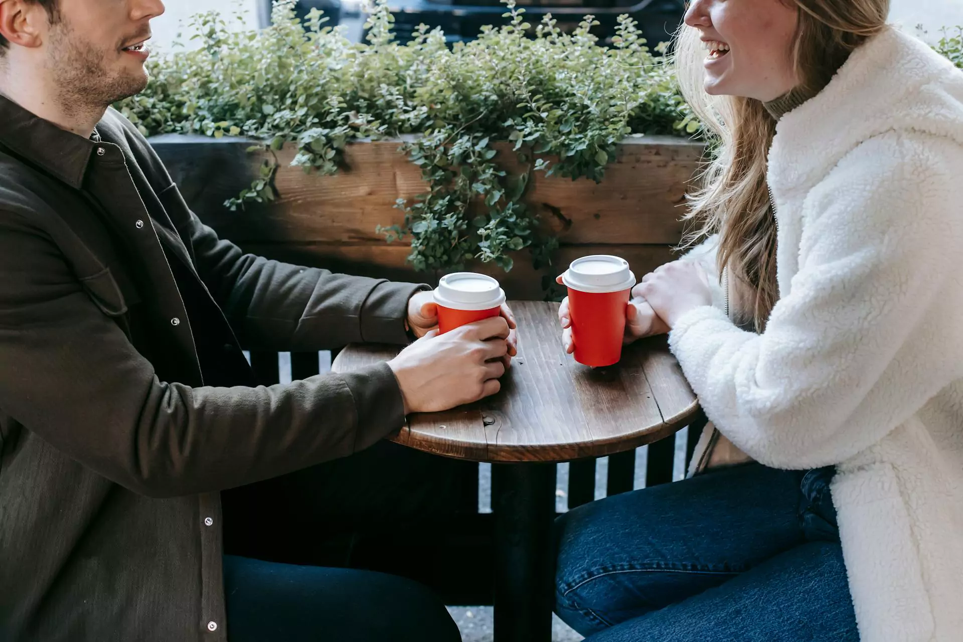 Seasonal relationship building can unlock more real estate referrals this fall.